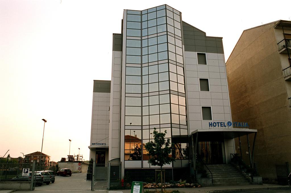 קרמניולה Hotel Italia מראה חיצוני תמונה